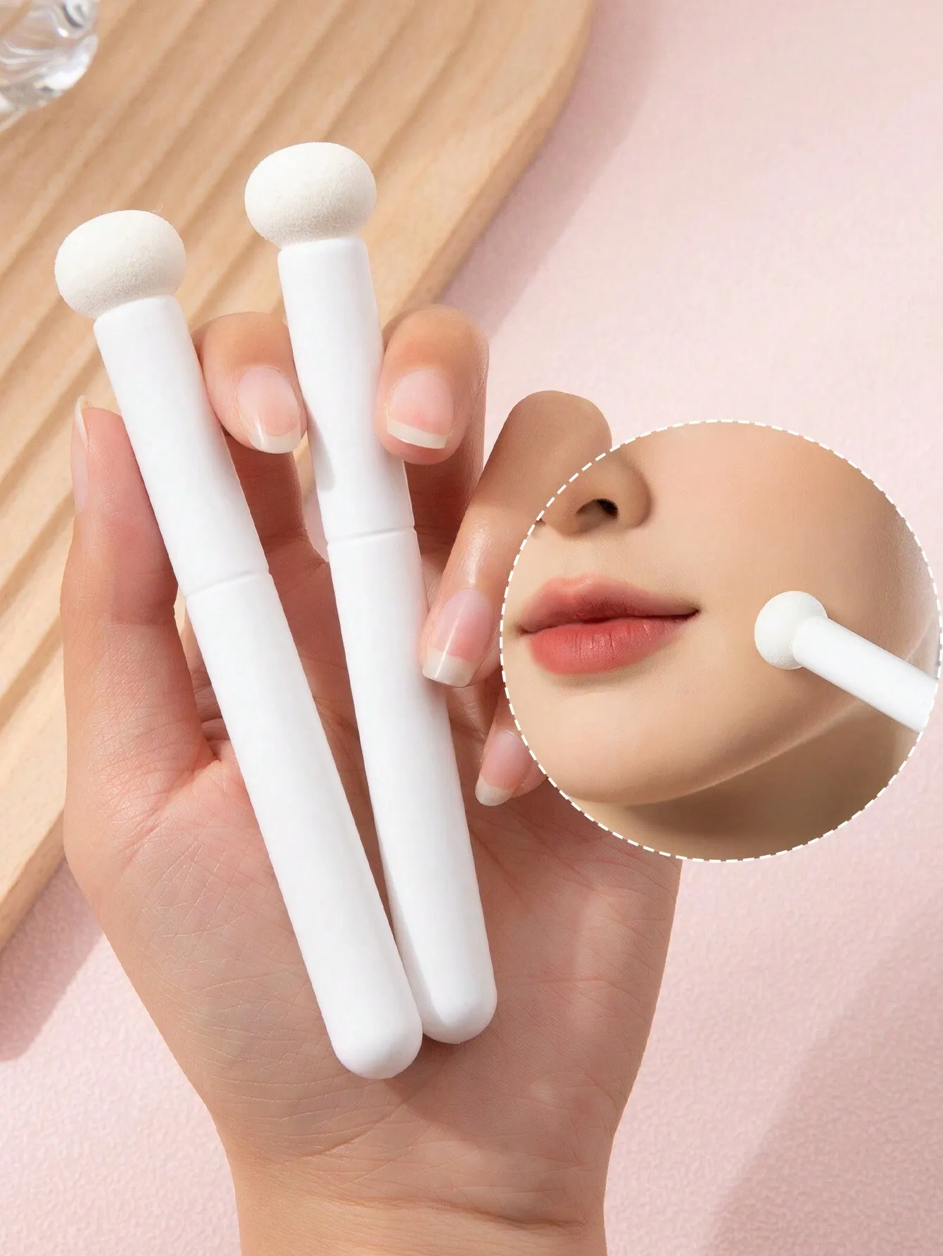 2 Concealer Brushes, Mushroom Sponge Heads, Compliant And Traceless, Large Area Acne Marks Makeup Brushes