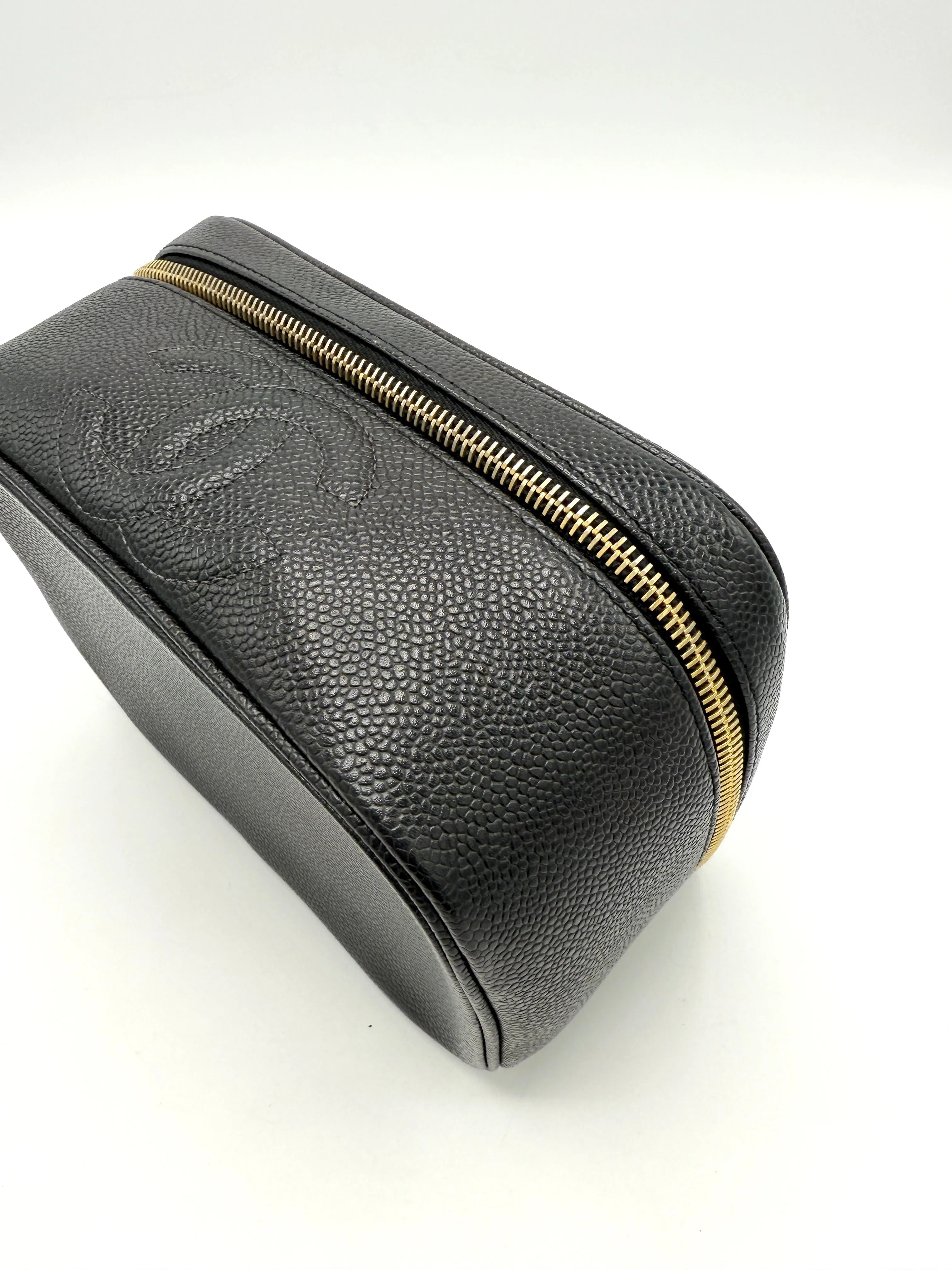Black Caviar Top Handle Horizontal Vanity