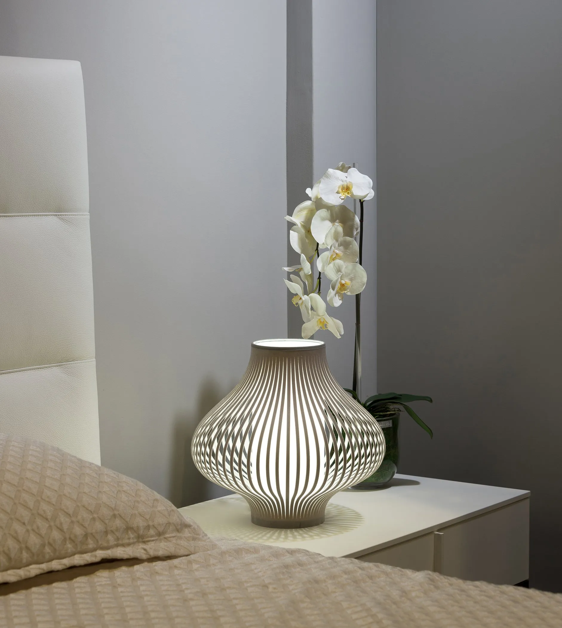 Blossom Small Table Lamp