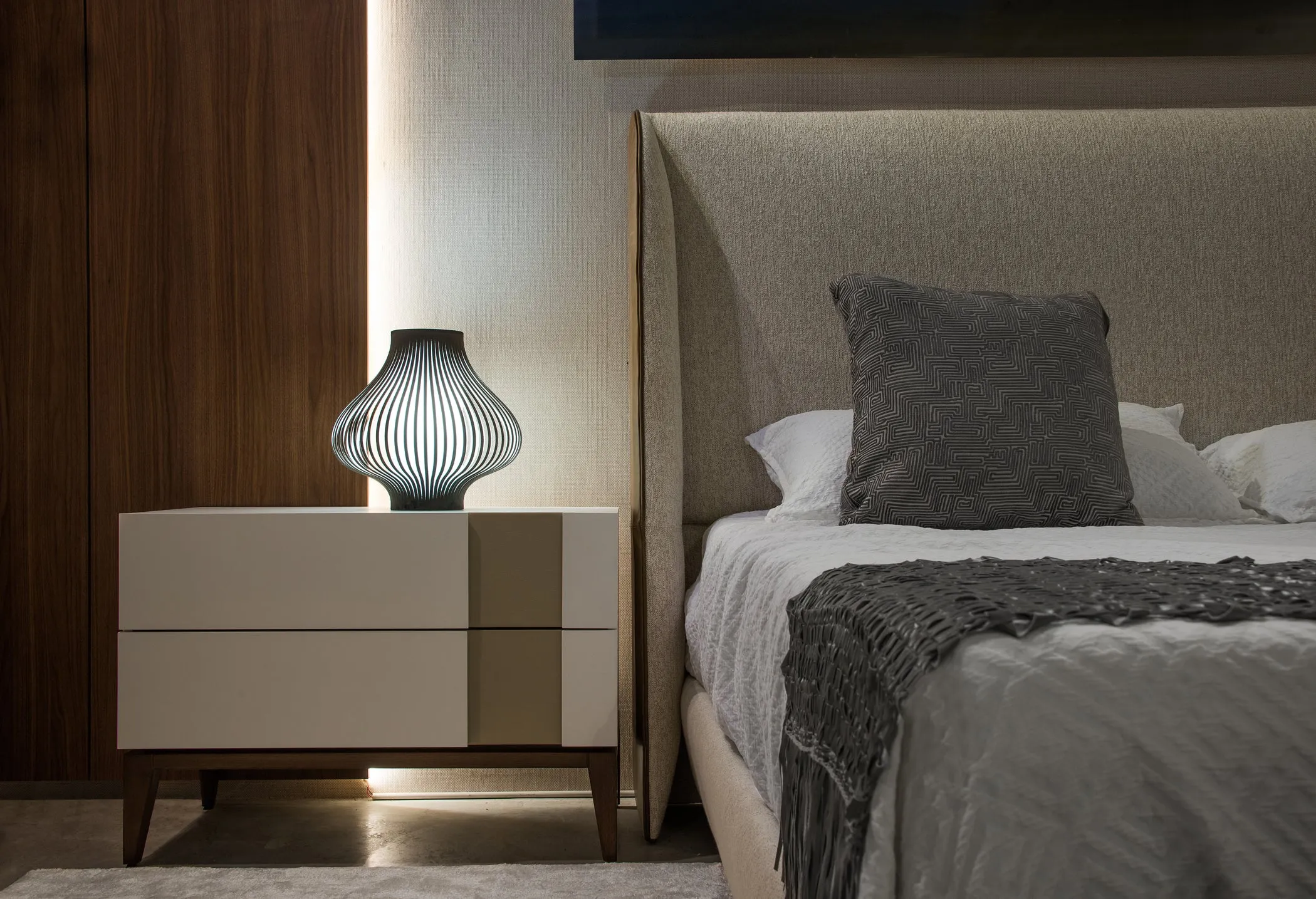 Blossom Small Table Lamp