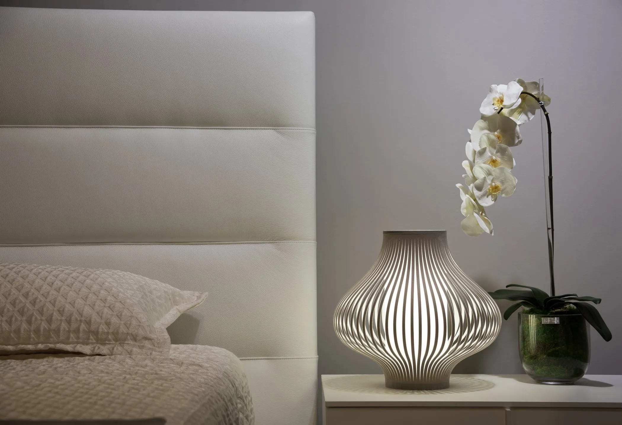 Blossom Small Table Lamp