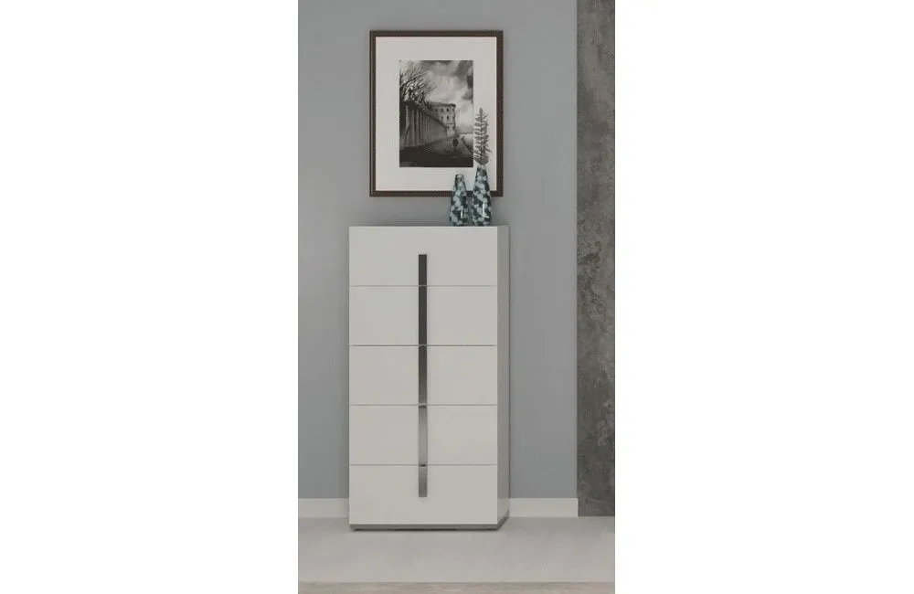 Caren Chest