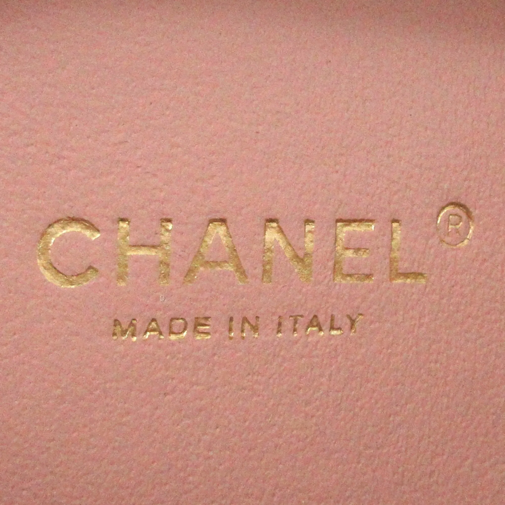Chanel CC Filigree Vanity Case Black Caviar gold