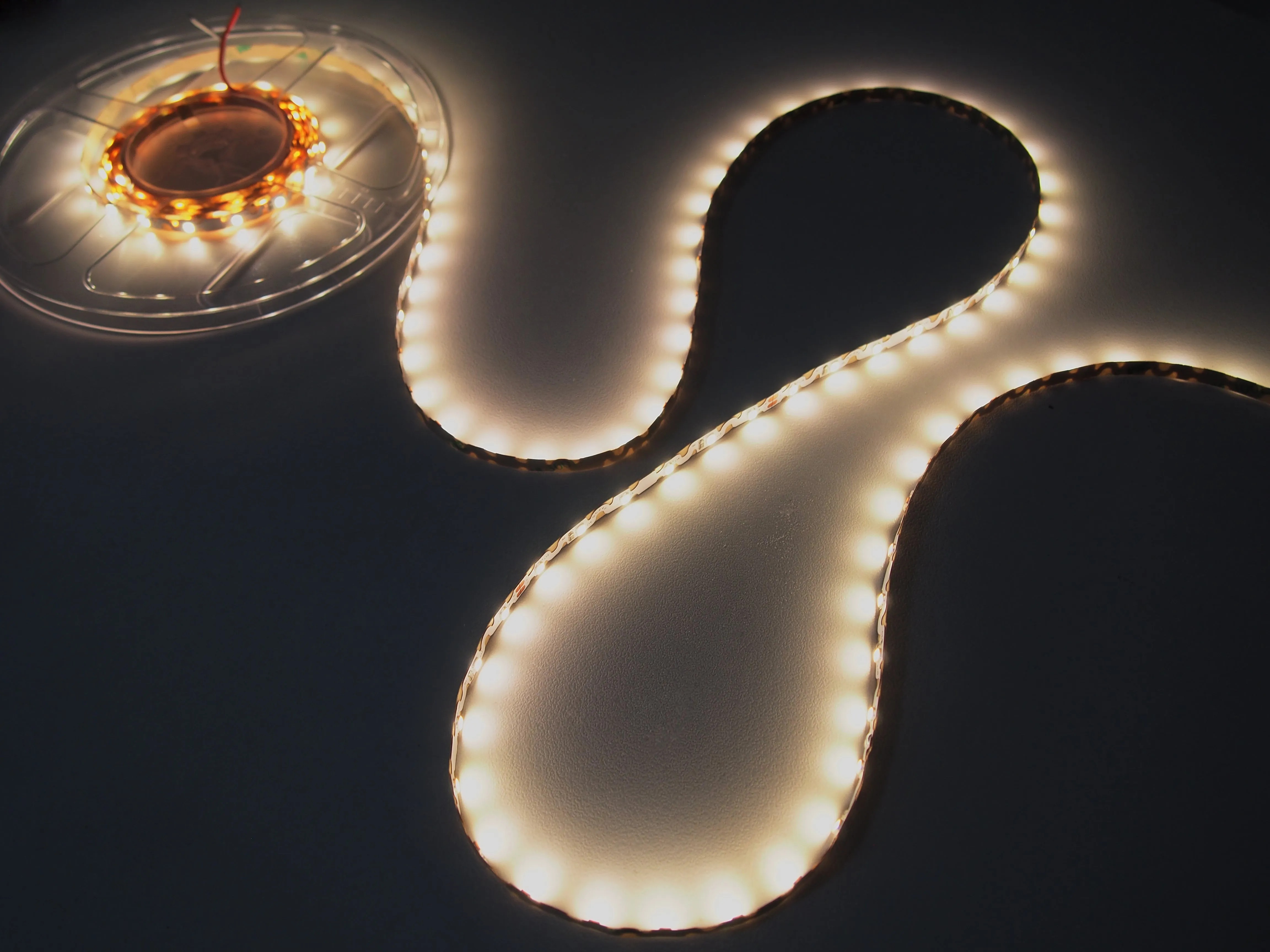 CRI-MAX™ CRI 95  Zig Zag S Shape LED Flexible Strip 2700K - 60 LEDs/m - 5m/Reel