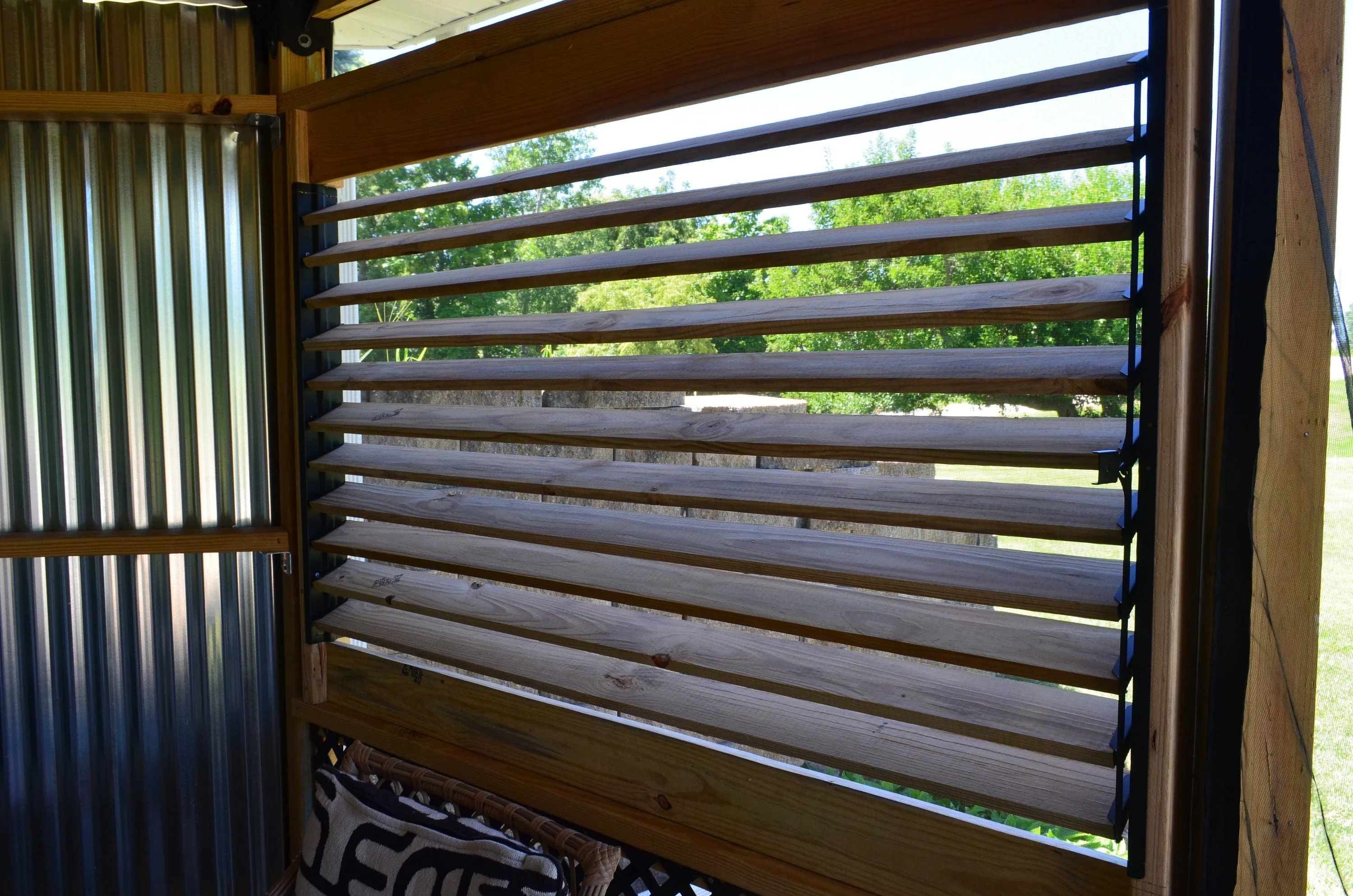 Decorative 24" DIY Louver Kit