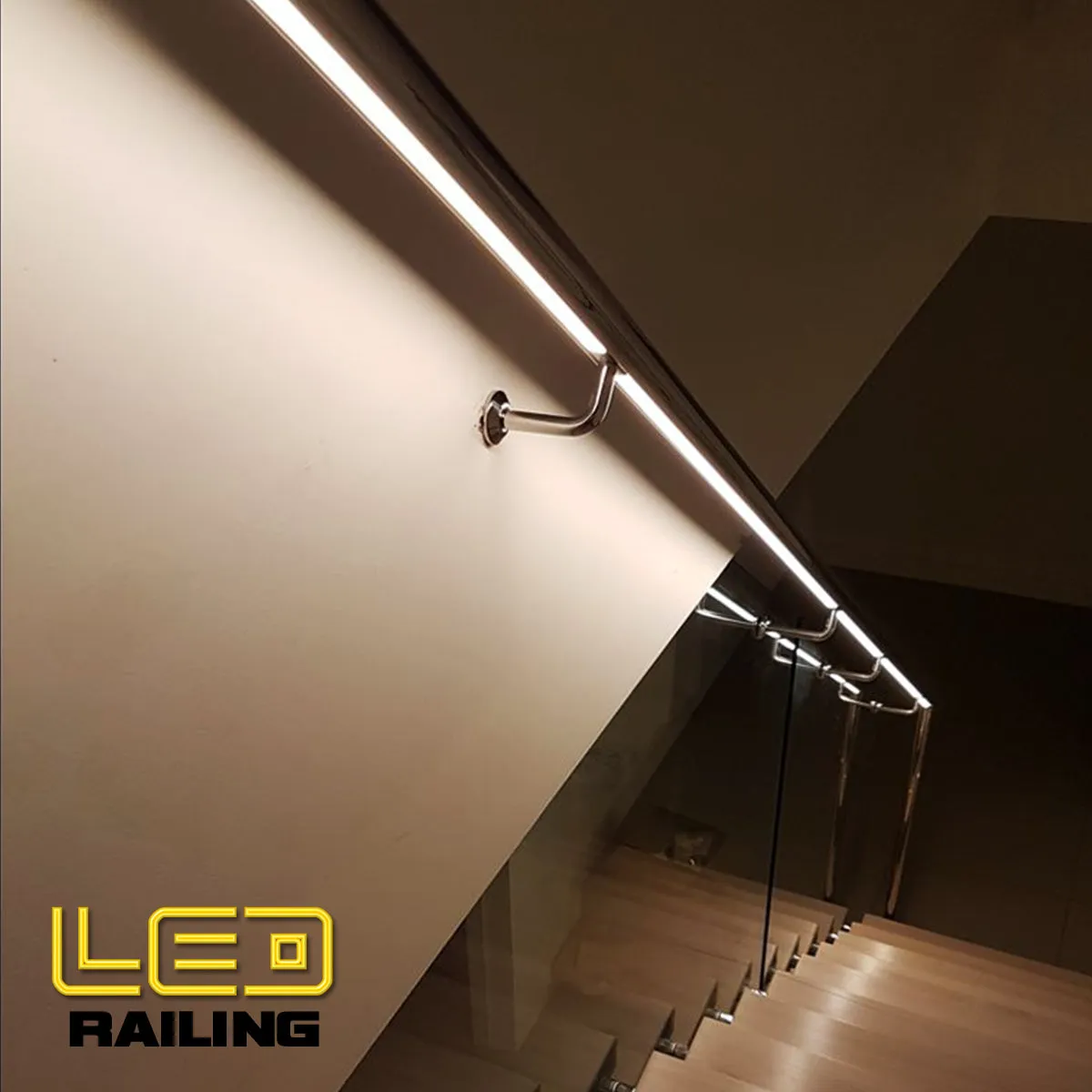 E1530100 Wall Rail Bracket Support for LED Lighted Railing