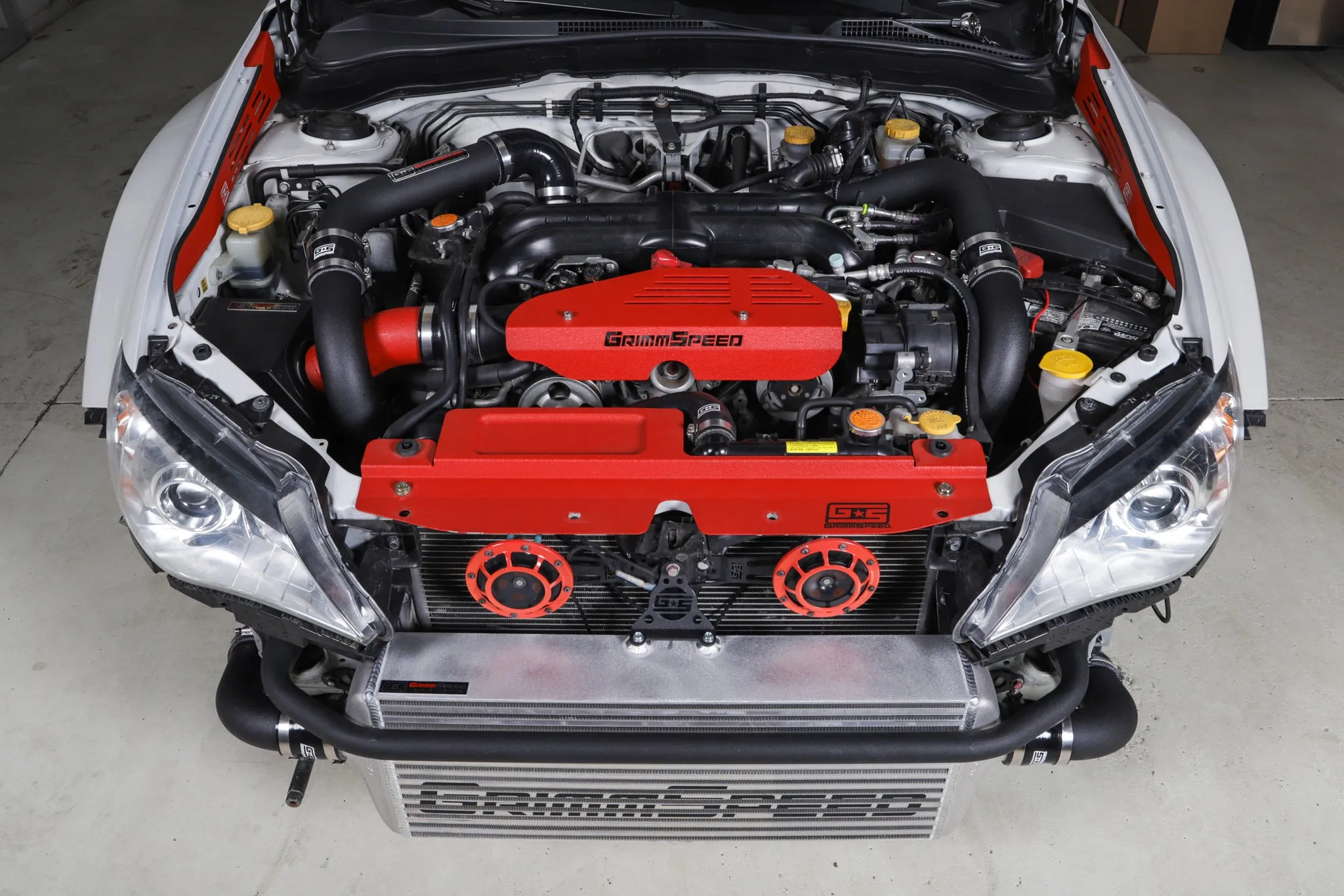 Front Mount Intercooler Kit [Inc. Red Piping] - Subaru 08-14 WRX