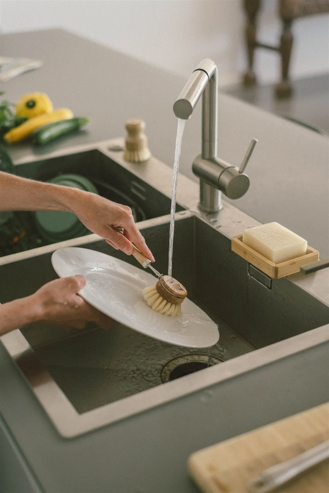 Me Mother Earth: Beechwood   Sisal Fiber Kitchen Dish Brush