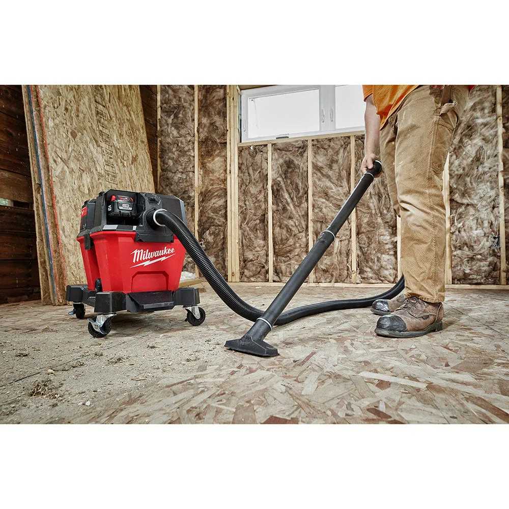 Milwaukee 0910-20LN M18 FUEL 6 Gallon Wet/Dry Vacuum w/ AIR-TIP Brush/Nozzle Kit
