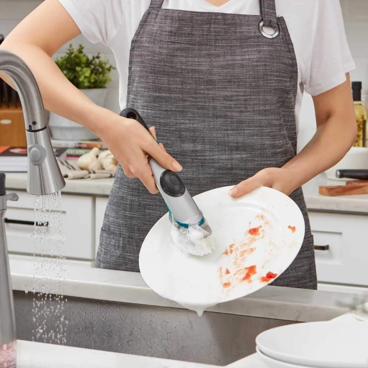 OXO SteeL Soap Dispensing Dish Brush