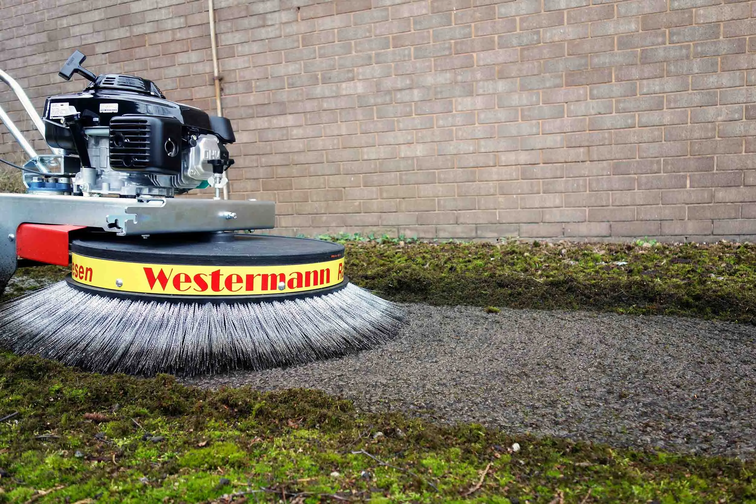 Westermann Honda Moss Brush WR870